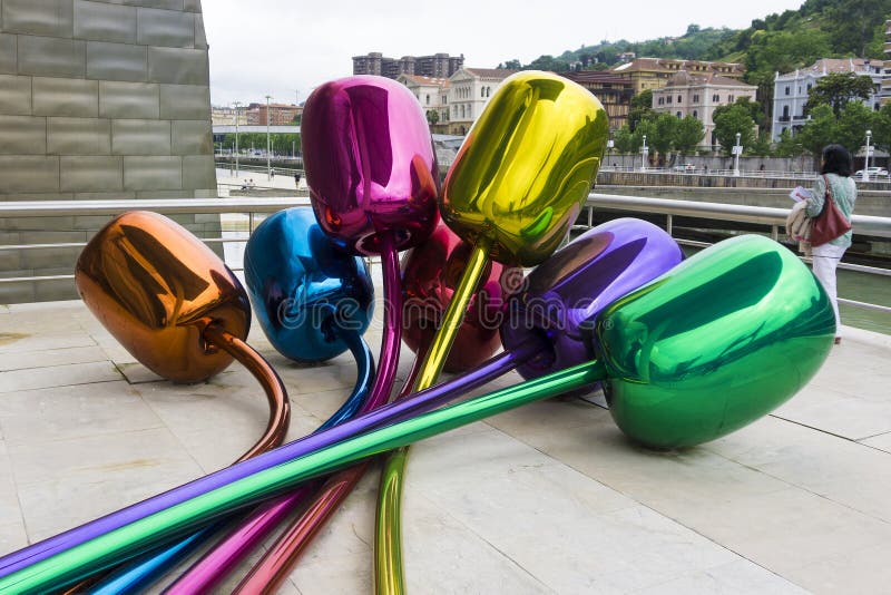 Jeff Koons tulipany w Guggenheim Bilbao