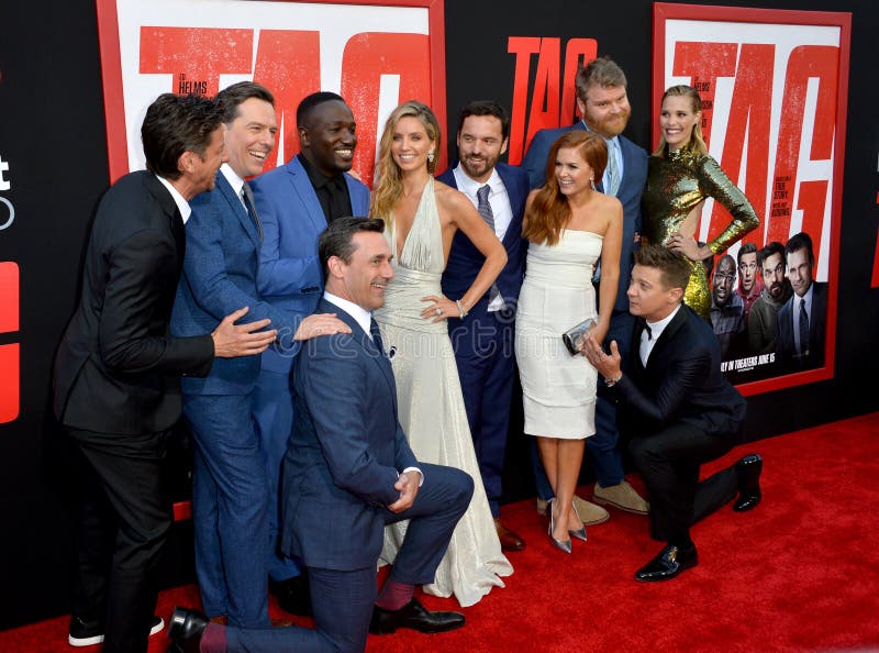 Jeff Tomsic, Ed Helms, Hannibal Buress, Annabelle Wallis, Jake Johnson, Isla Fisher, Steve Berg, Jeremy Renner & Leslie Bigg obrazy stock