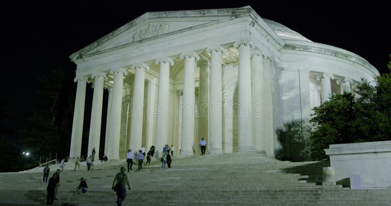 Jefferson memorial - front ' s nachts in washington dc - sluiting