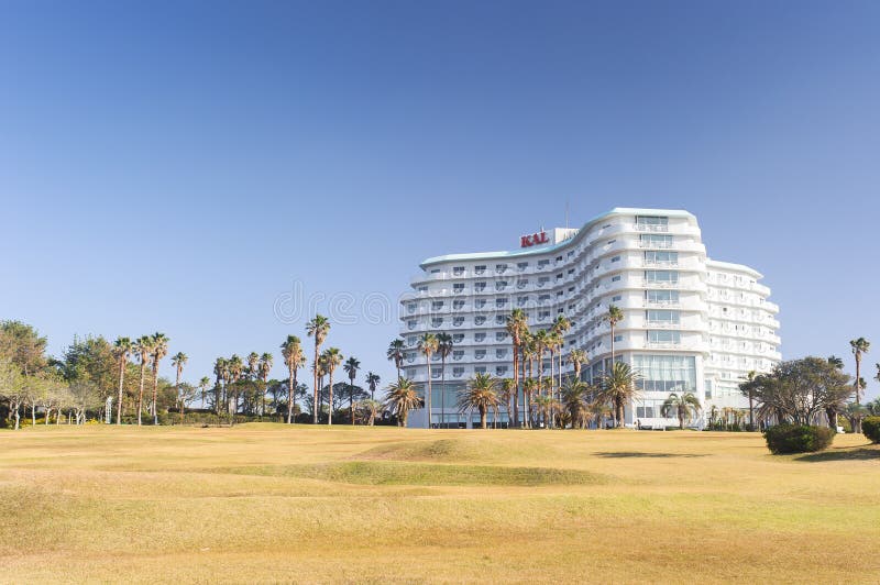JEJU, KOREA - 12. NOVEMBER 2012: Ansicht von KAL-Hotel stockfotografie JEJU, KOREA - 12. NOVEMBER 2012: Ansicht von KAL-Hotel stockfotografie
