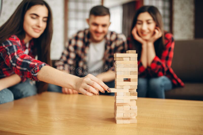 Jogo De Tabela Dos Jogos Dos Amigos, Foco Seletivo Na Torre Foto