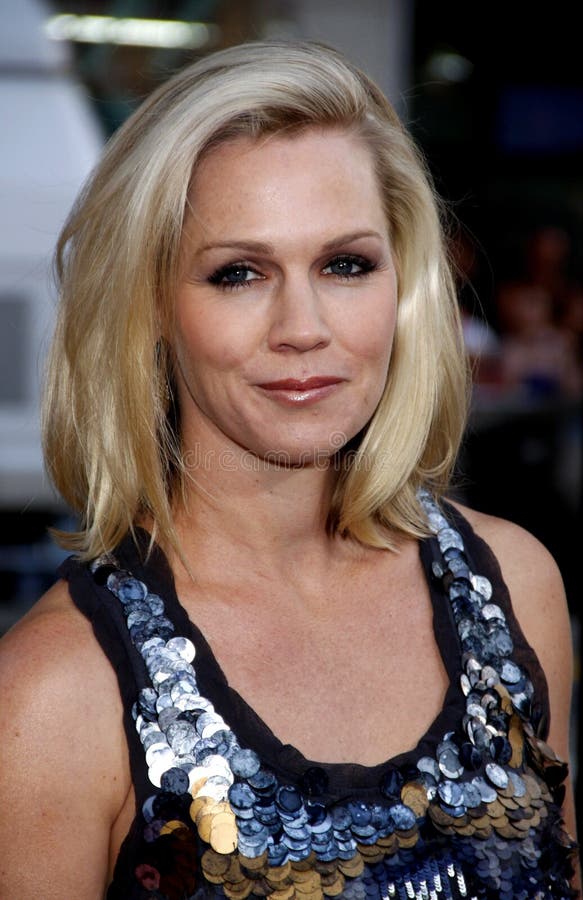 Jennie Garth At The 2012 CMT Music Awards, Bridgestone Arena, Nashville ...