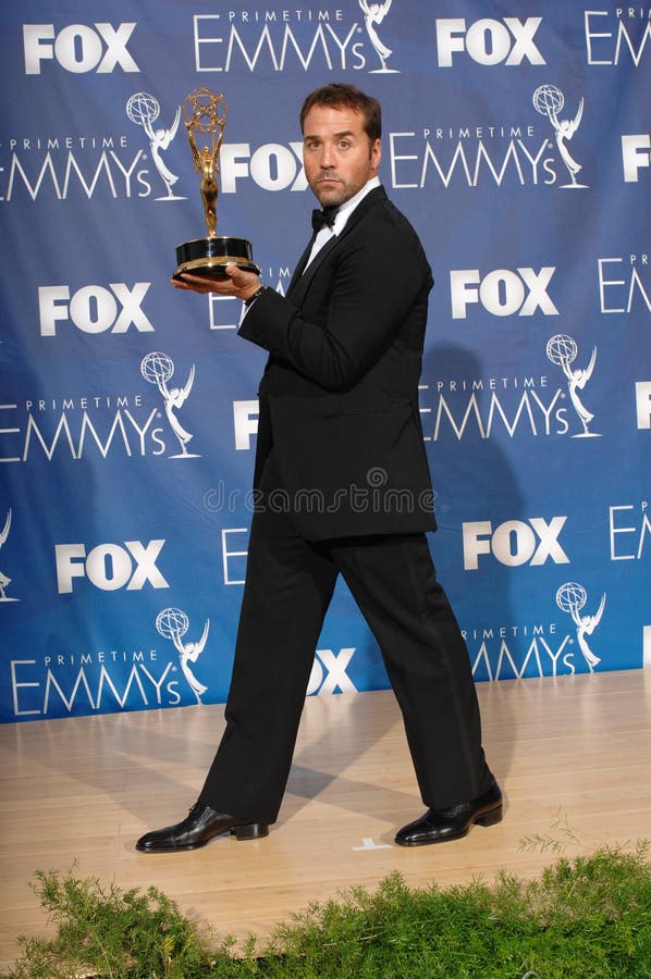 Jeremy Piven editorial stock photo. Image of piven, auditorium - 24571723