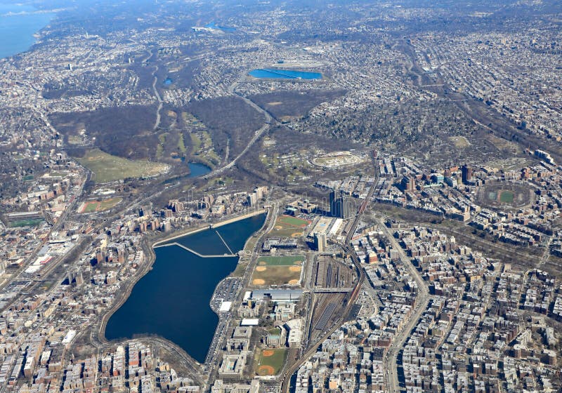 Jerome Park Reservoir Em New York City Foto de Stock - Imagem de ...