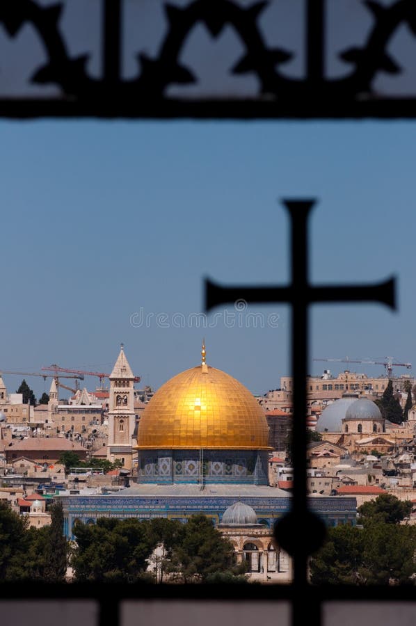 Jerusalem, Dome of the Rock, Cross