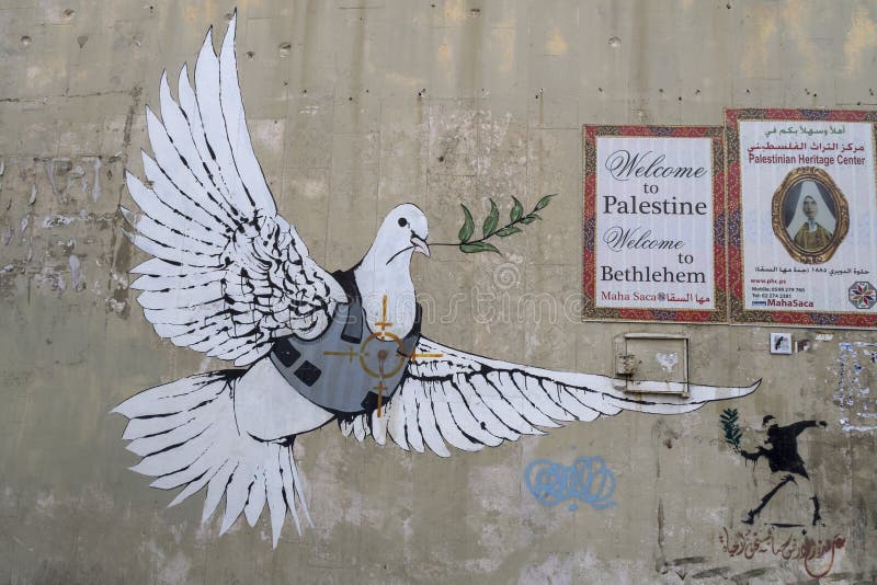 Jerusalén, Israel - 12/15/2019: grafitis en el muro entre la frontera de Israel y Palestina