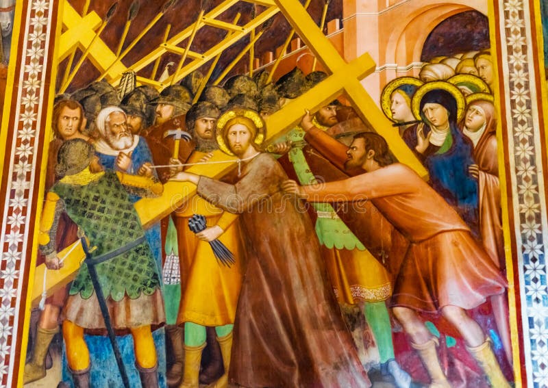 Jesus Christ Cross Medieval Fresco kyrka San Gimignano Tuscany arkivfoton Jesus Christ Cross Medieval Fresco kyrka San Gimignano Tuscany arkivfoton