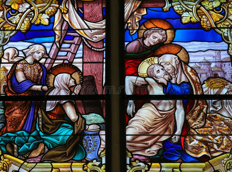 Jesus uit het Kruis - Gebrandschilderd glas wordt genomen - Goede Vrijdag die