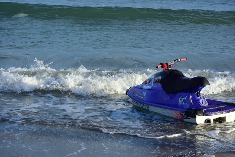 Jet ski on beach editorial photo. Image of pump, watercraft 263468676