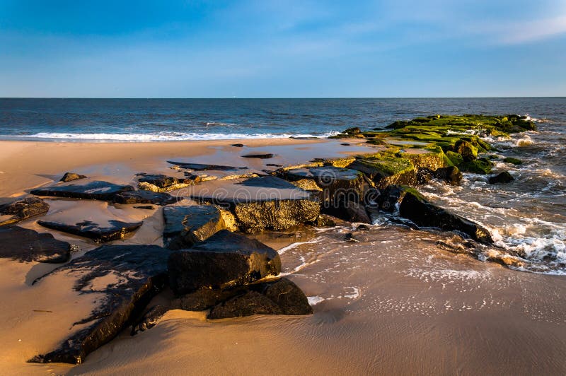 Jetty to a Beach Cabana stock image. Image of coast, nature 26053781