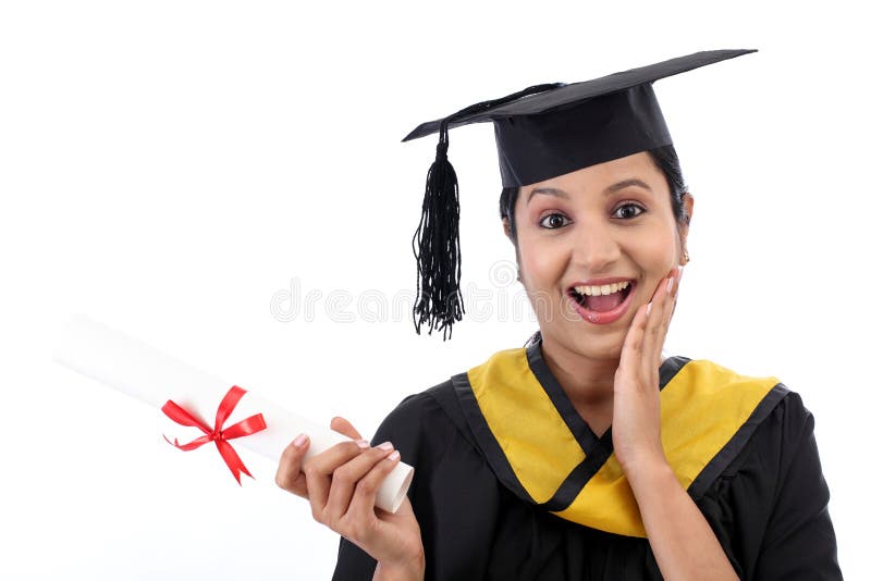 Jeune diplômée réussie de femelle photographie stock libre de droits Jeune diplômée réussie de femelle photographie stock libre de droits