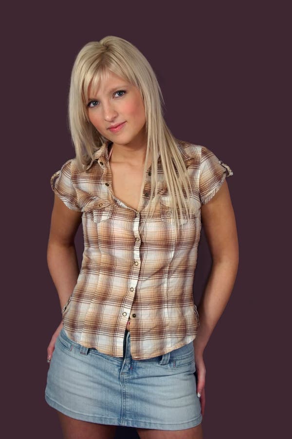 Jeune femme blonde photo libre de droits Jeune femme blonde photo libre de droits