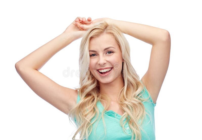 Jeune femme ou adolescente de sourire heureuse image libre de droits Jeune femme ou adolescente de sourire heureuse image libre de droits