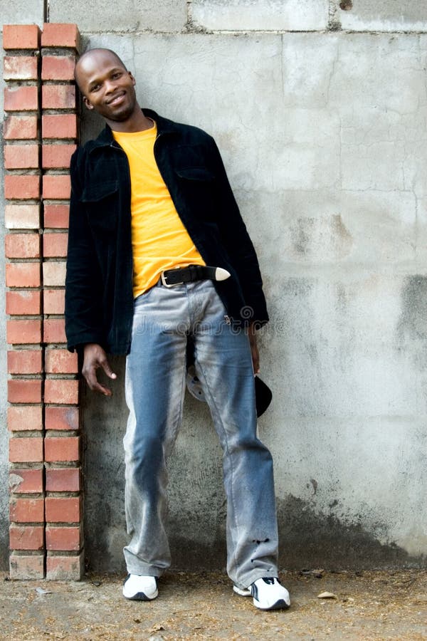 Jeune homme africain photo stock. Image du visage, type 995918