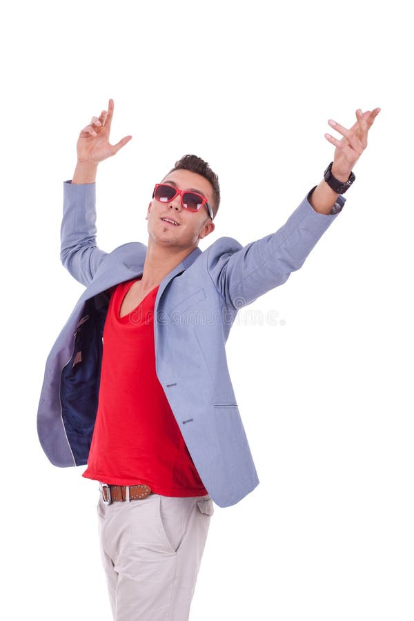 Jeune homme heureux photographie stock libre de droits Jeune homme heureux photographie stock libre de droits