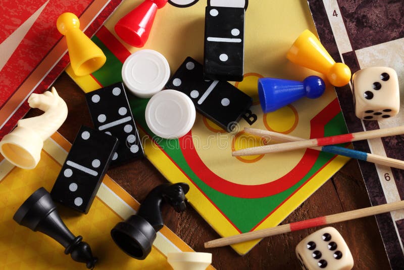 32-928-photos-de-jeux-de-soci-t-photos-de-stock-gratuites-et-libres