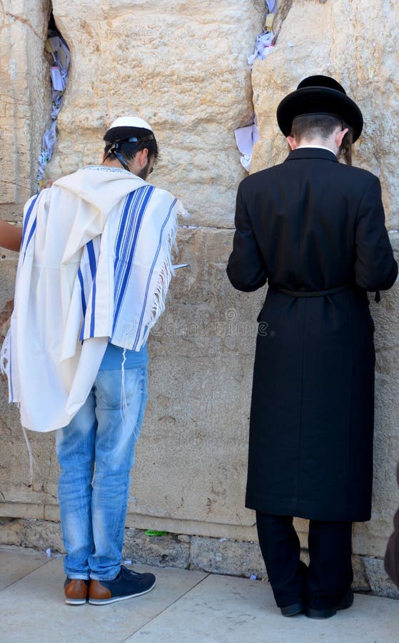 Jewish Hasidic Pray a the Western Wall Editorial Stock Photo - Image of ...