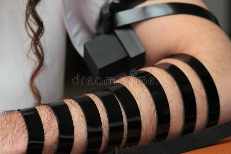 Wearing tefillin could be good for the heart, US study indicates