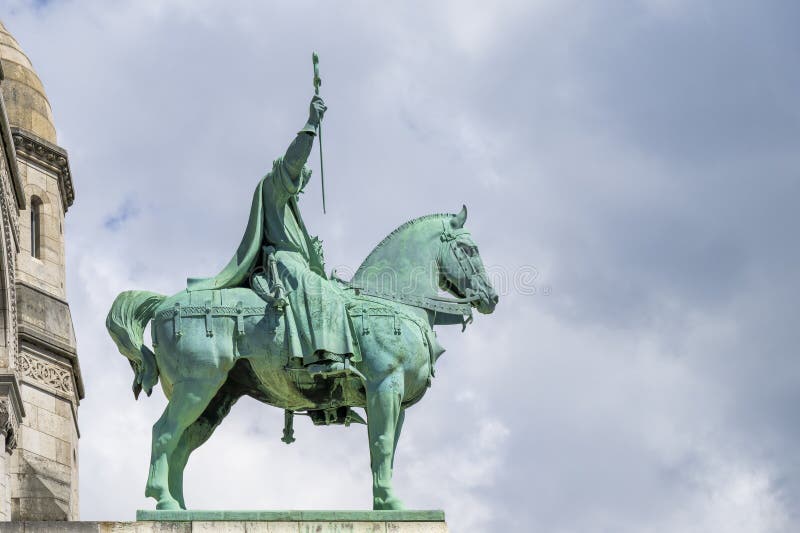Jeździecki pomnik louis ix capetian króla francji fotografia royalty free