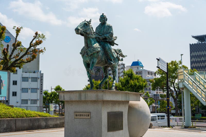 Jeździecki pomnik Tokugawy Yoshimune 8. szogun w Wakayama City. Japonia Wakayama zdjęcia stock