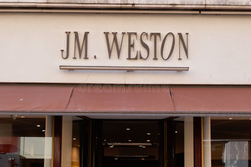 Jm Weston Marque Logo Et Panneau Texte Façade Façade Entrée Boutique ...