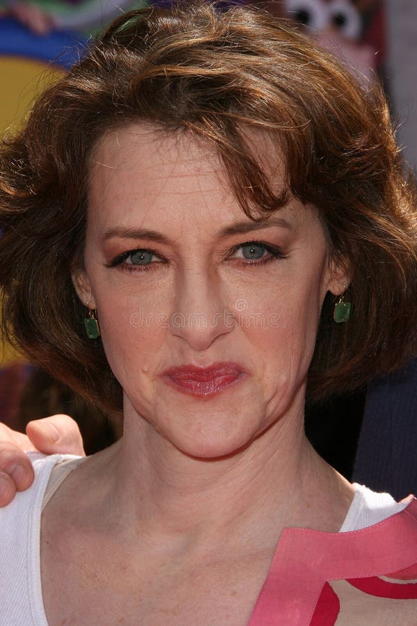 Pictures of joan cusack