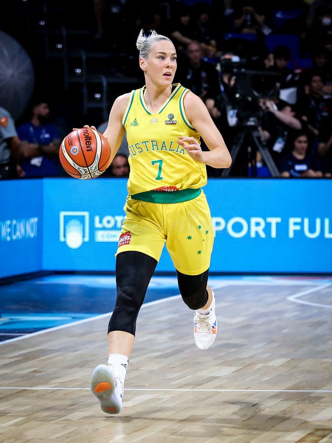 Jogador De Basquetebol Fêmea Na Ação Durante O Fósforo De Basquetebol  COREIA Contra GRÉCIA Imagem Editorial - Imagem de coreia, meninas: 139720040