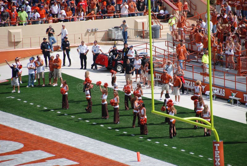 Jogo De Futebol Da Faculdade Dos Longhorns De Texas Fotografia