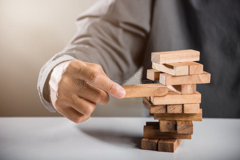 Jogo De Peças De Madeira Em Torre Foto de Stock - Imagem de