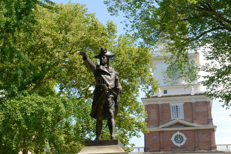 John Barry Statue und Unabhängigkeit Hall, Philadelphia lizenzfreies stockbild John Barry Statue und Unabhängigkeit Hall, Philadelphia lizenzfreies stockbild