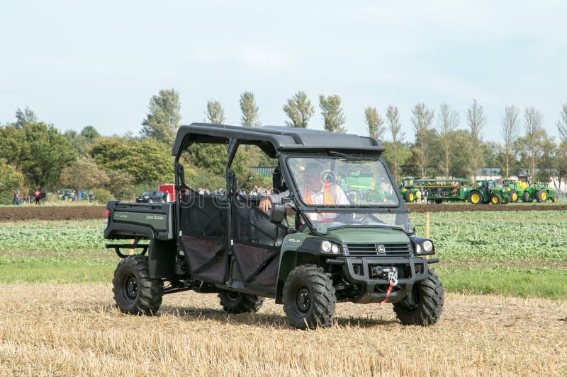 John Deere gater utility vehicle