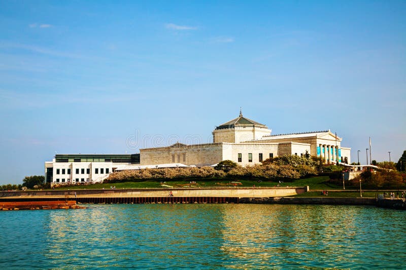 John G. Shedd Aquarium building in Chicago. CHICAGO - MAY 19: John G. Shedd Aquarium building on May 19, 2013 in Chicago. It's an indoor public aquarium in royalty free stock image John G. Shedd Aquarium building in Chicago. CHICAGO - MAY 19: John G. Shedd Aquarium building on May 19, 2013 in Chicago. It's an indoor public aquarium in royalty free stock image