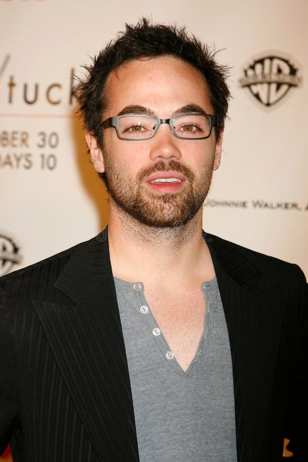 John Hensley editorial stock image. Image of tuck, paramount - 23927624