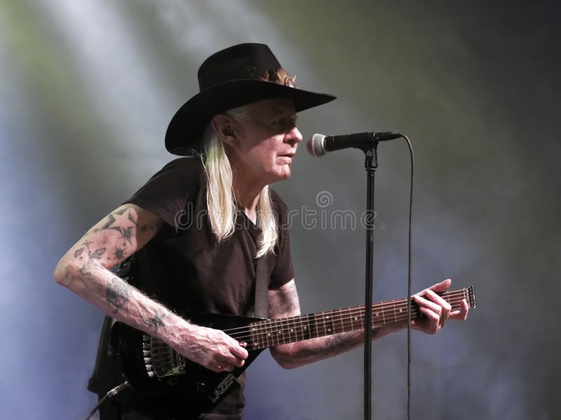 johnny winter blinded by love