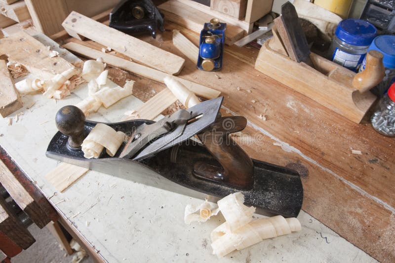 Jointing plane on workbench