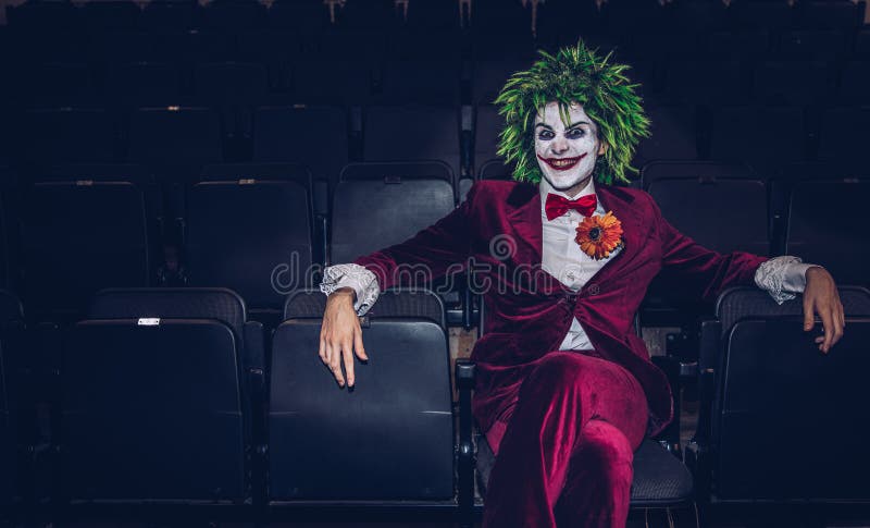 conspiración rival agujero The Joker from Batman at a Comic Con Event Editorial Image - Image of  cosplay, flamboyant: 124062945