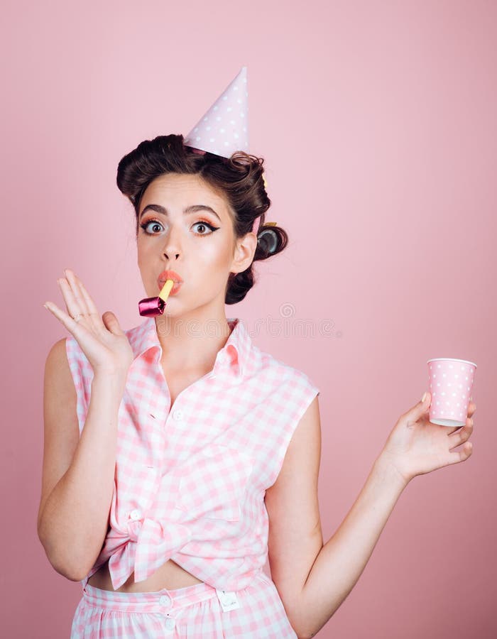 Retro Style De Joyeux Anniversaire Photos Libres De Droits Et Gratuites De Dreamstime Retro Style De Joyeux Anniversaire Photos Libres De Droits Et Gratuites De Dreamstime