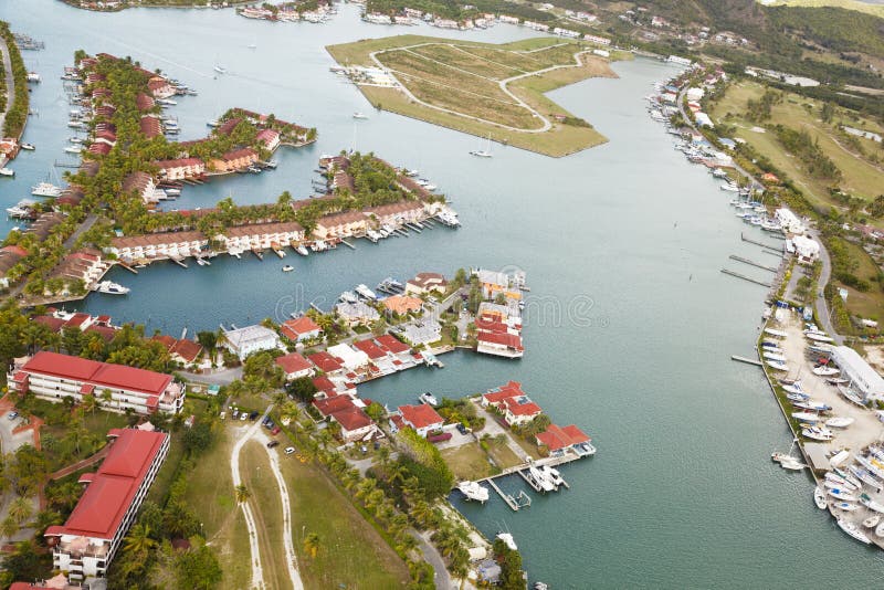 Jolly Harbor Aerial View, Antigua Fotografia Stock Immagine di barca