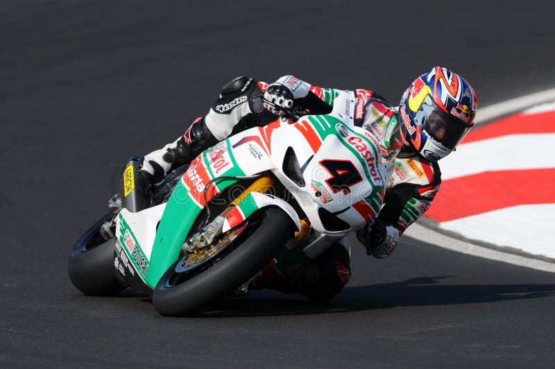 Jonathan Rea GBR Honda CBR1000RR Castrol Honda en la acción durante la práctica del Superbike en Imola Circuit imagen de archivo Jonathan Rea GBR Honda CBR1000RR Castrol Honda en la acción durante la práctica del Superbike en Imola Circuit imagen de archivo