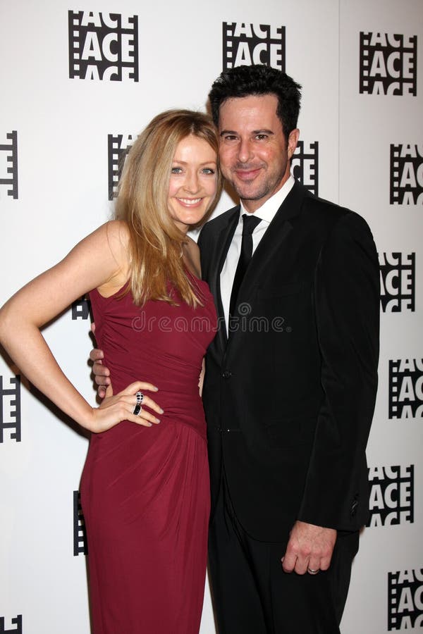 Jonathan Silverman, Jennifer Finnigan immagine stock