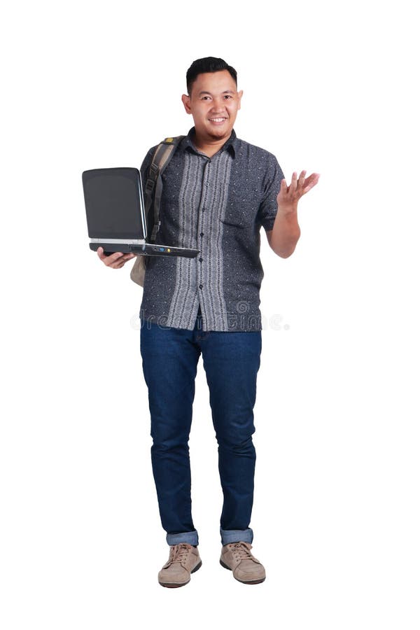 Jonge Aziatische Student With Laptop Gelukkig het glimlachen stock afbeeldingen Jonge Aziatische Student With Laptop Gelukkig het glimlachen stock afbeeldingen