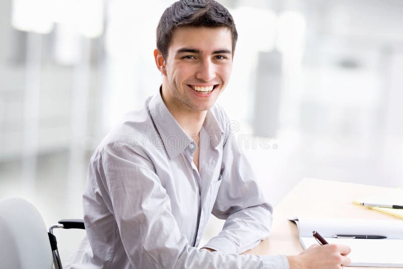 Jonge zakenman royalty-vrije stock foto