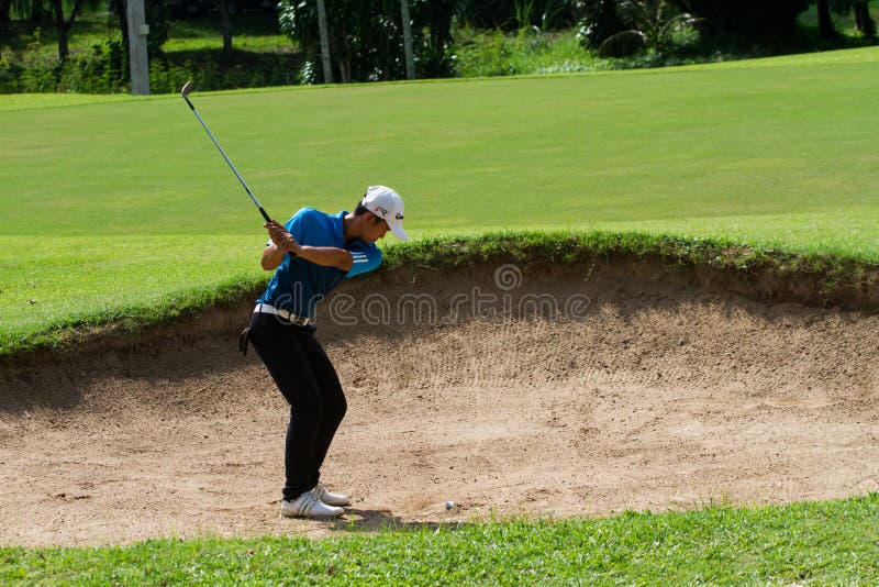 Jonge Golfspeler royalty-vrije stock afbeeldingen Jonge Golfspeler royalty-vrije stock afbeeldingen