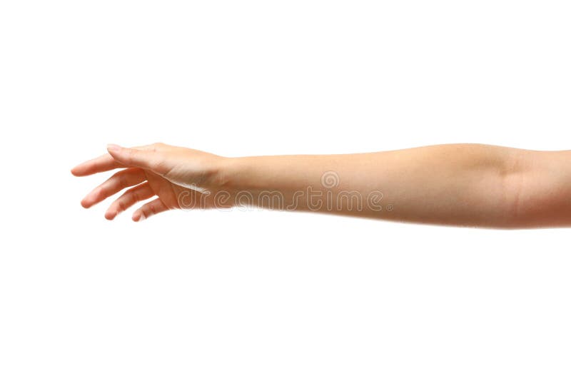 Jonge vrouw die de hand reikt voor schudden op witte achtergrond
