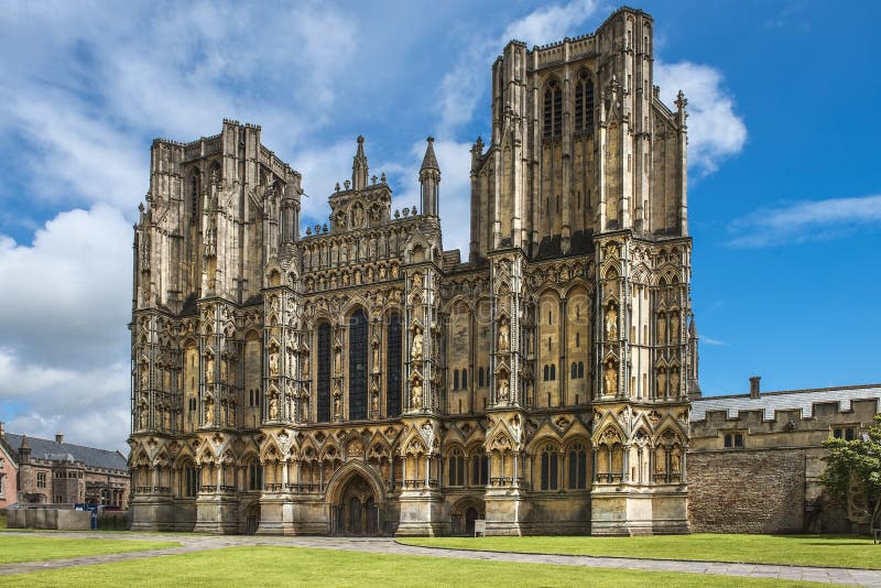 Wells Cathedral (Cathedral Church of Saint Andrew), Wells Abbey on sunny day, Somerset, England. Wells Cathedral (Cathedral Church of Saint Andrew), Wells Abbey on sunny day, Somerset, England