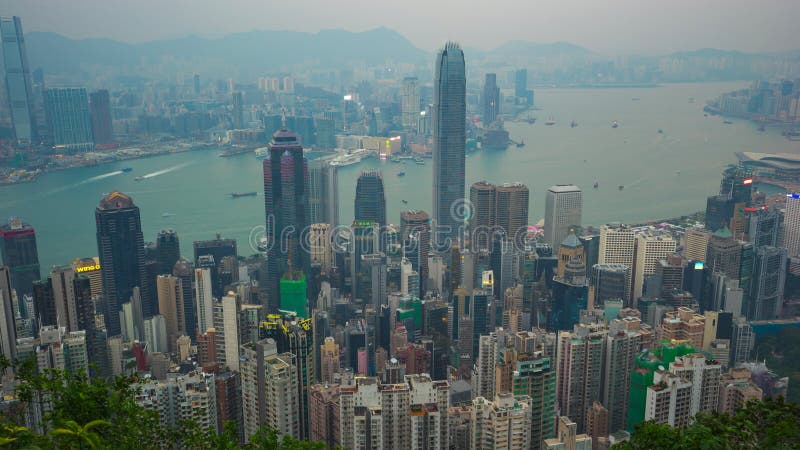 Jour à la vidéo de timelapse de nuit de la vue d'horizon de ville de Hong Kong du laps de temps maximal 4K banque de vidéos