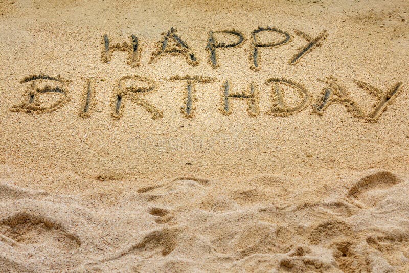 Signe De Plage De Joyeux Anniversaire Photos Libres De Droits Et Gratuites De Dreamstime Signe De Plage De Joyeux Anniversaire Photos Libres De Droits Et Gratuites De Dreamstime