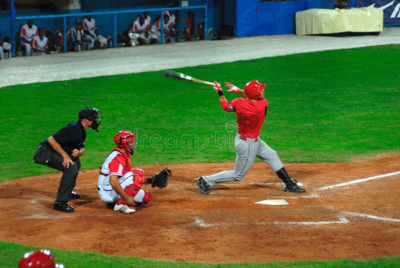 juego de béisbol de Cuba-Canadá imágenes de archivo libres de regalías juego de béisbol de Cuba-Canadá imágenes de archivo libres de regalías