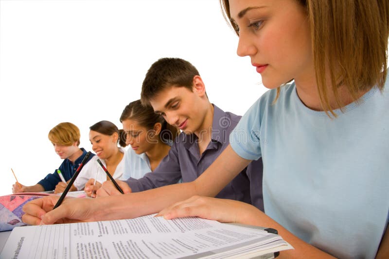 Jugendliche Im Klassenzimmer Mit Den Armen Oben Stockfoto Bild Von