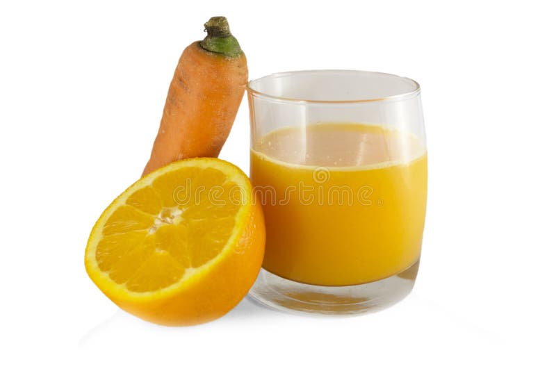 Jugo de la naranja y de zanahoria imagen de archivo Jugo de la naranja y de zanahoria imagen de archivo